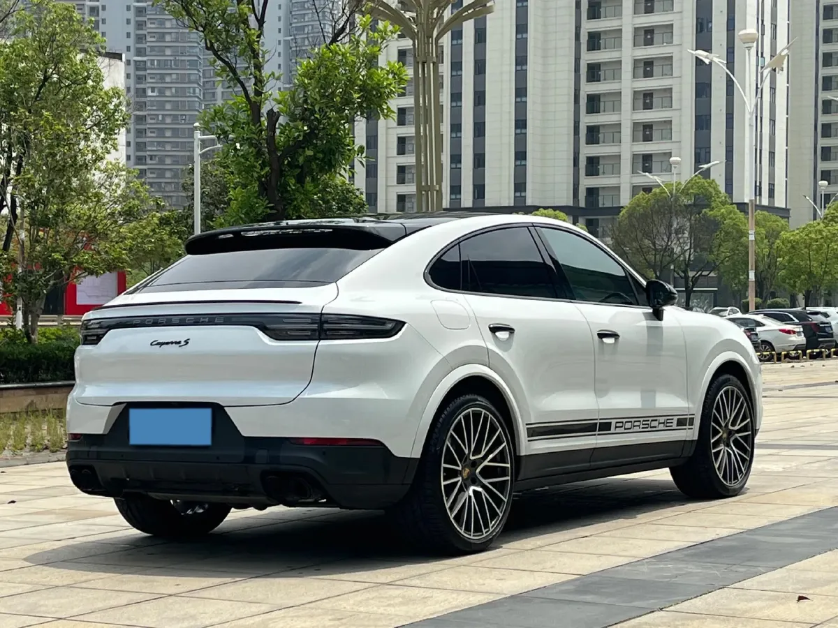 2023 Porsche Cayenne 3.0T 340HP V6 8AT,autocango,china used car exporter,china ev exporter,chinese used car exporter,chinese used ev exporter
