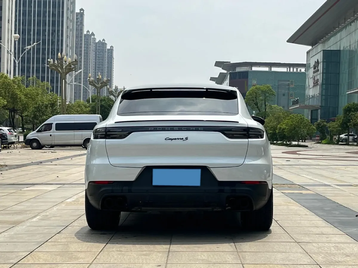 2023 Porsche Cayenne 3.0T 340HP V6 8AT,autocango,china used car exporter,china ev exporter,chinese used car exporter,chinese used ev exporter