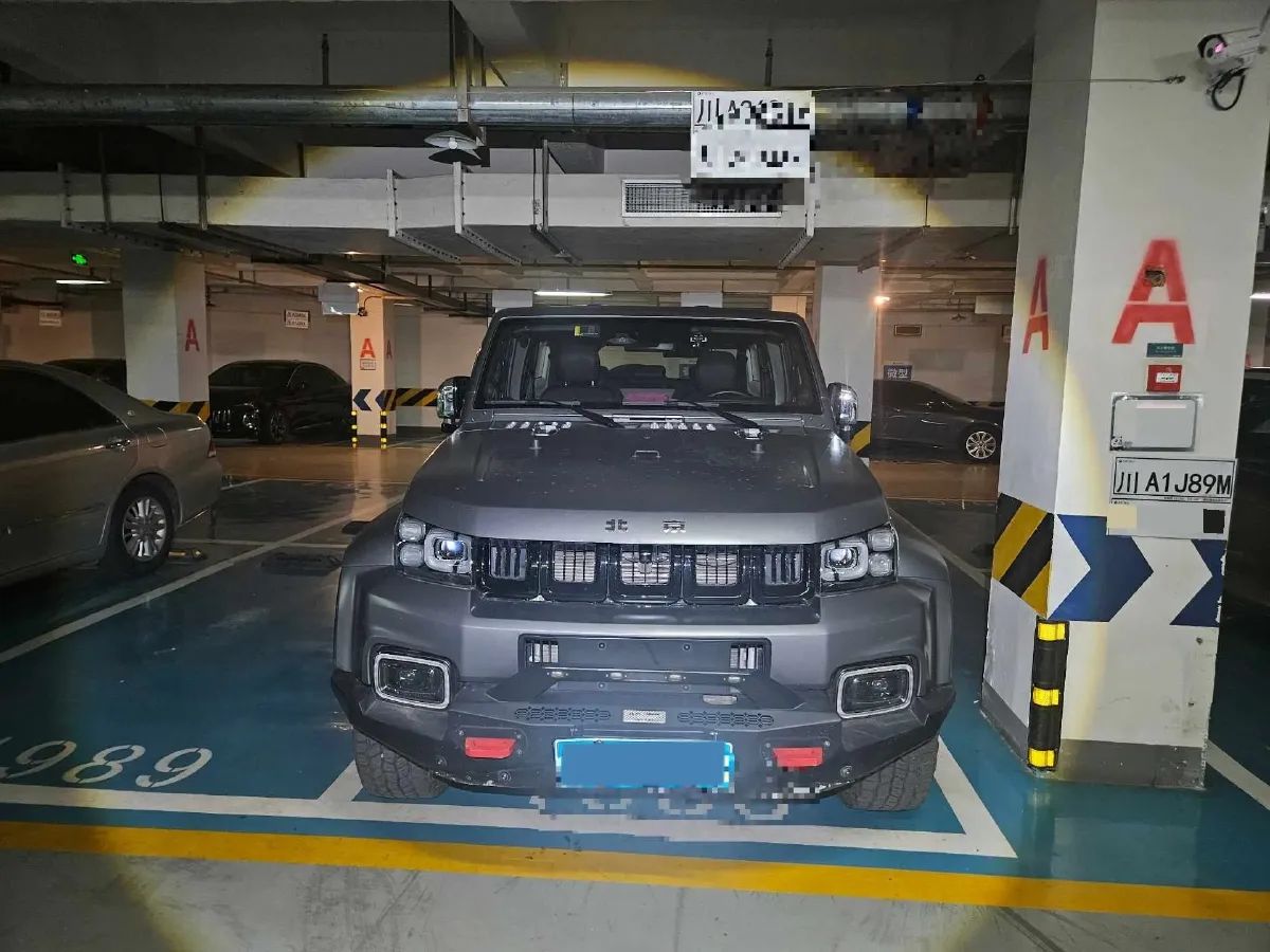 2023 Beijing BJ40 2.0T 224HP L4 8AT,autocango,china used car exporter,china ev exporter,chinese used car exporter,chinese used ev exporter