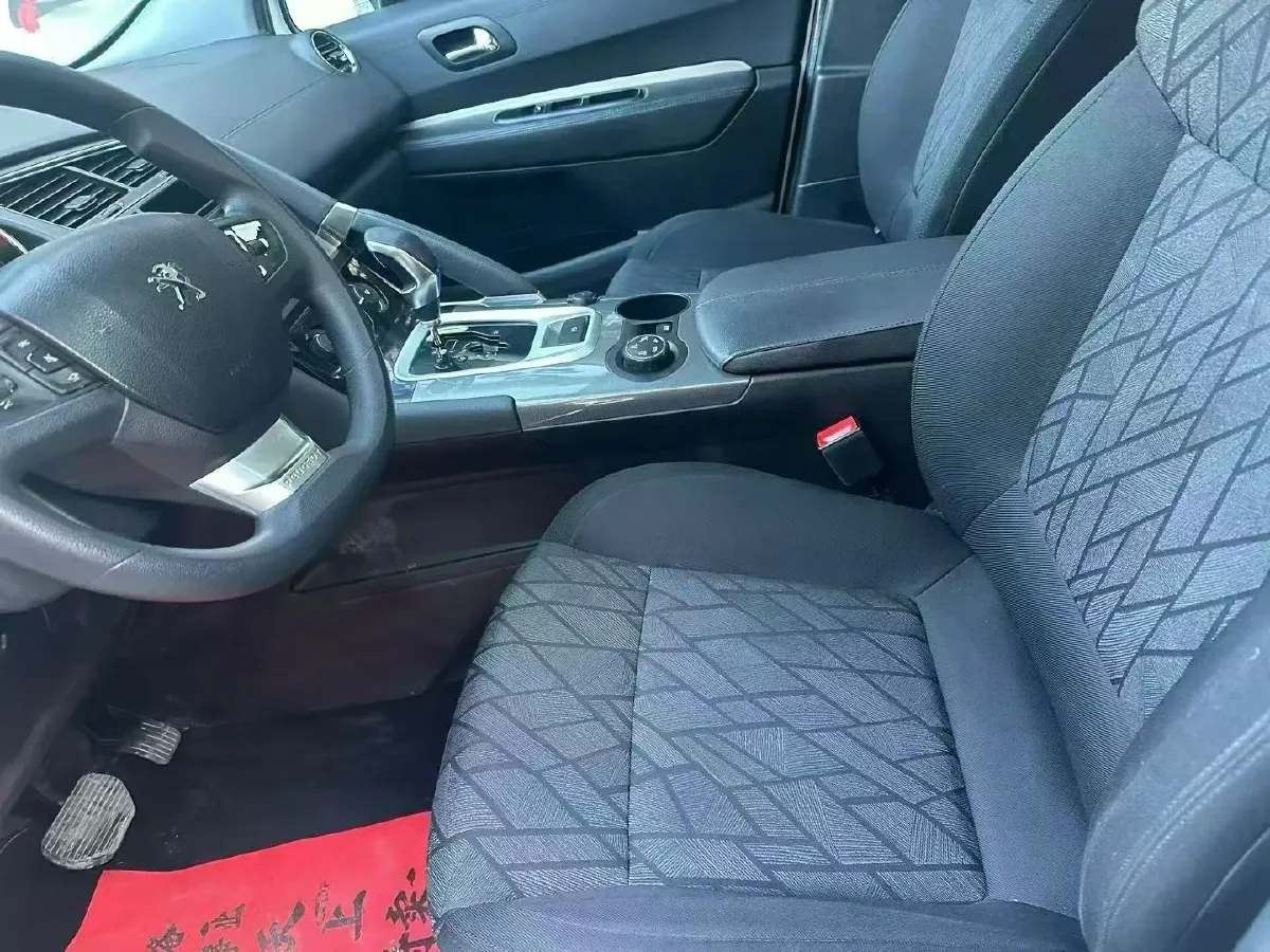 2019 Peugeot 3008 1.6T 167HP L4 6AT,autocango,china used car exporter,china ev exporter,chinese used car exporter,chinese used ev exporter