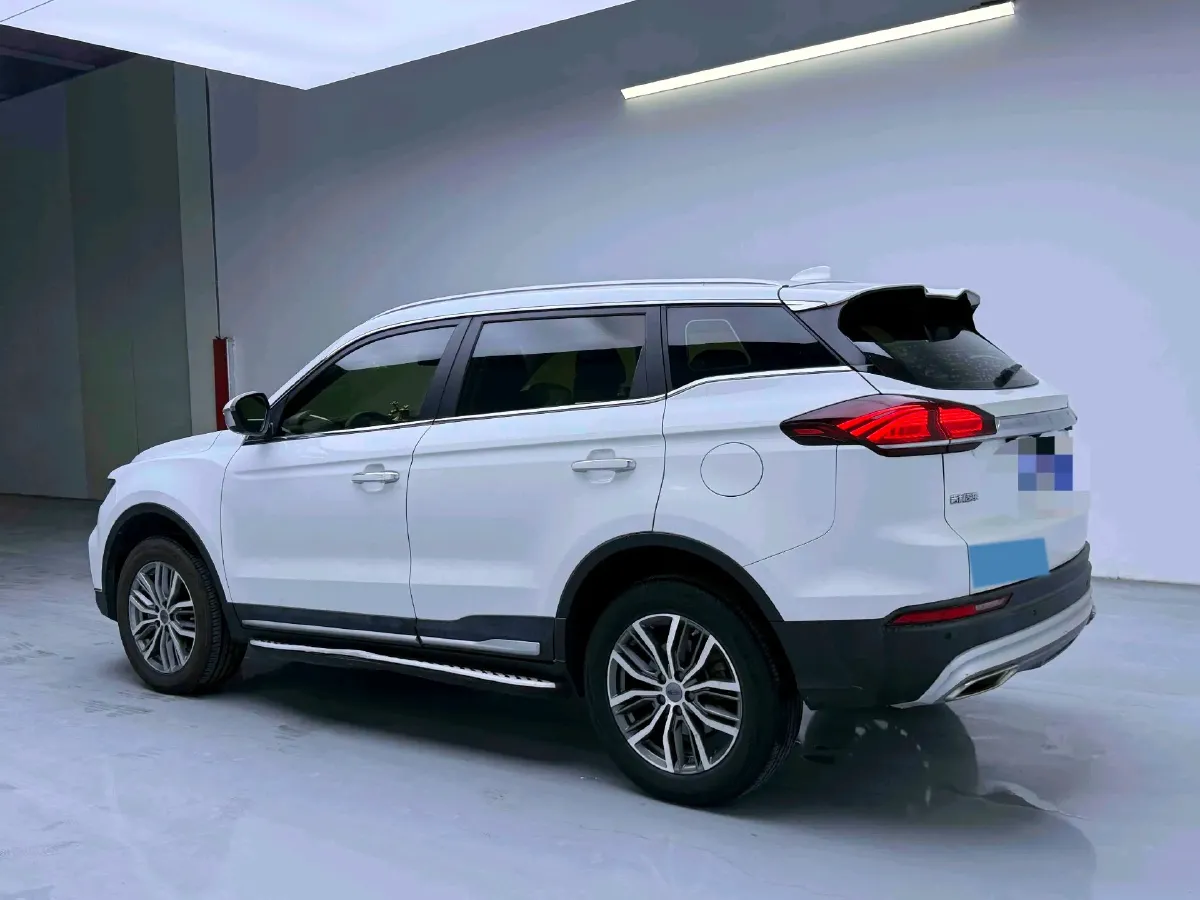 2020 Roewe i6 1.5T 169HP L4 7DCT,autocango,china used car exporter,china ev exporter,chinese used car exporter,chinese used ev exporter