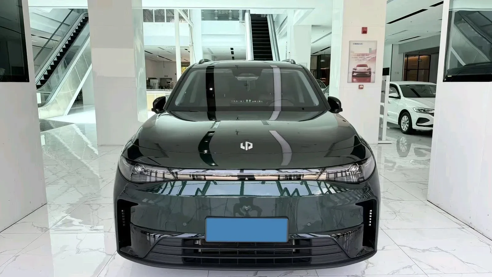 2024 Leapmotor C16 BEV 67.7KWH,autocango,china used car exporter,china ev exporter,chinese used car exporter,chinese used ev exporter