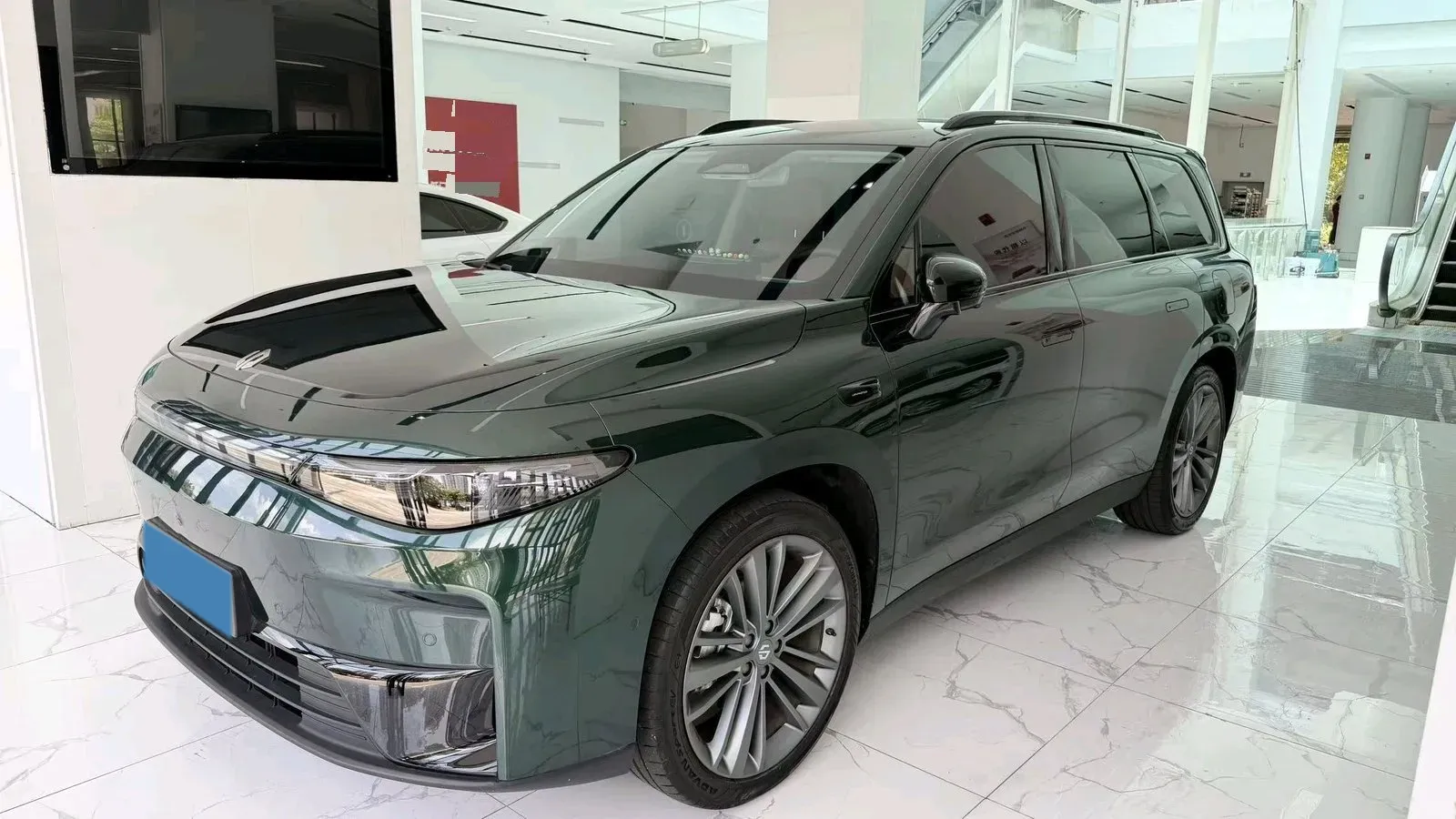 2024 Leapmotor C16 BEV 67.7KWH,autocango,china used car exporter,china ev exporter,chinese used car exporter,chinese used ev exporter