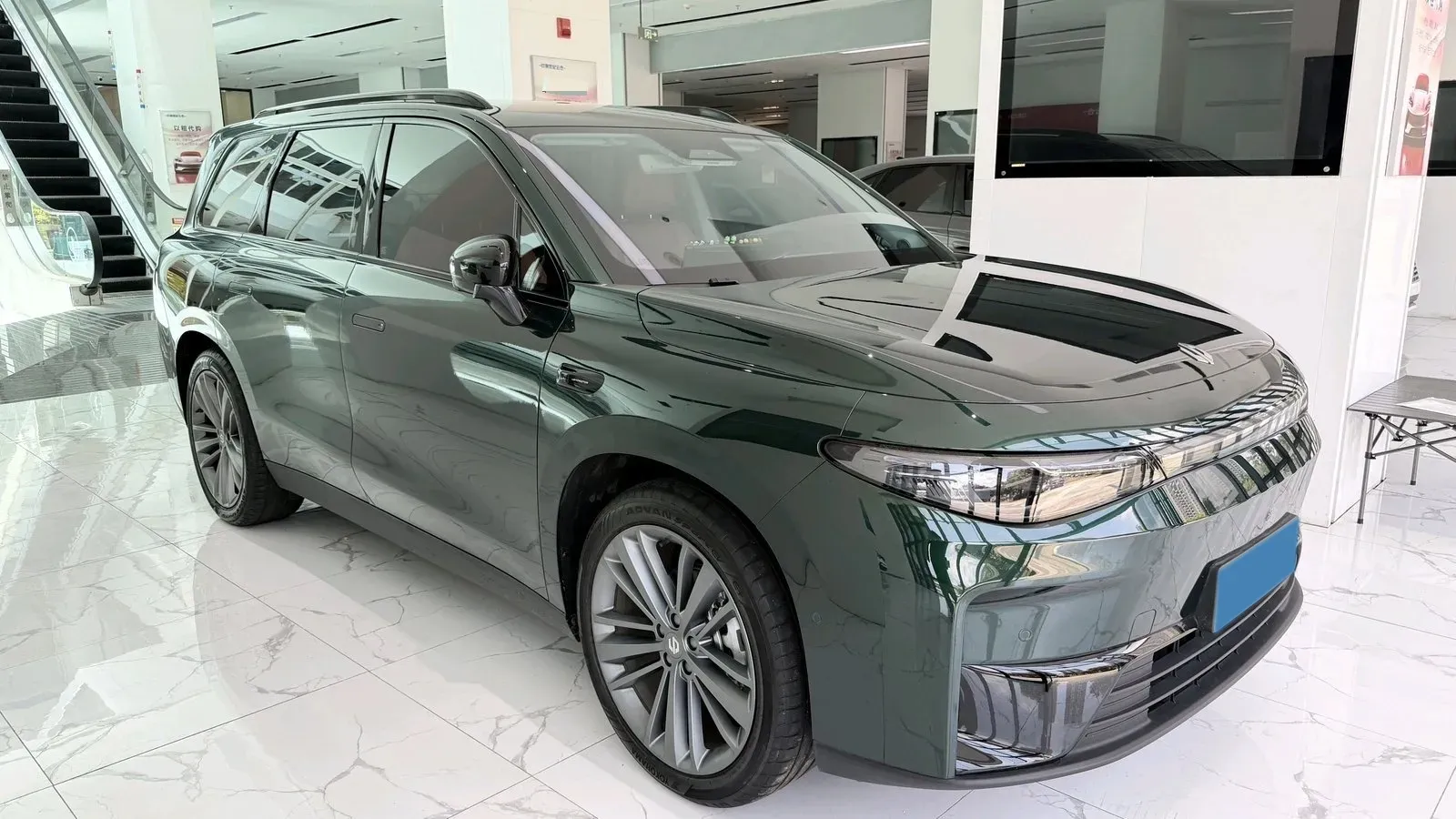 2024 Leapmotor C16 BEV 67.7KWH,autocango,china used car exporter,china ev exporter,chinese used car exporter,chinese used ev exporter