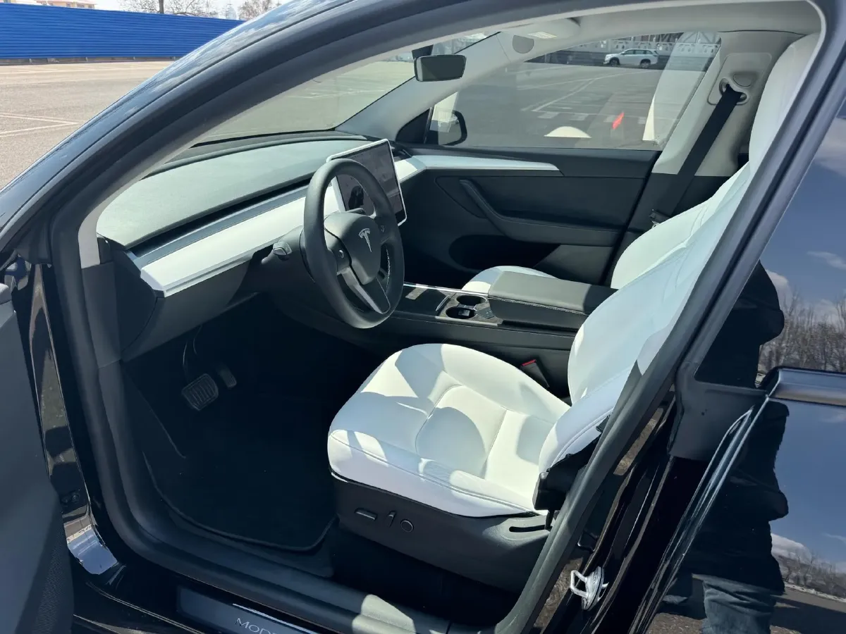 2021 Tesla Model Y BEV 60KWH,autocango,china used car exporter,china ev exporter,chinese used car exporter,chinese used ev exporter