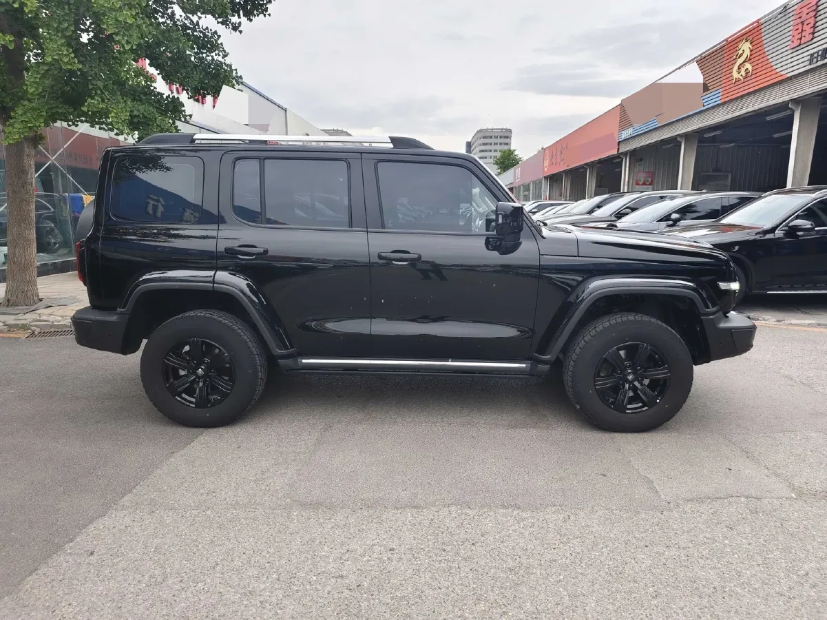 2023 Tank 300 2.0T 227HP L4 8AT,autocango,china used car exporter,china ev exporter,chinese used car exporter,chinese used ev exporter