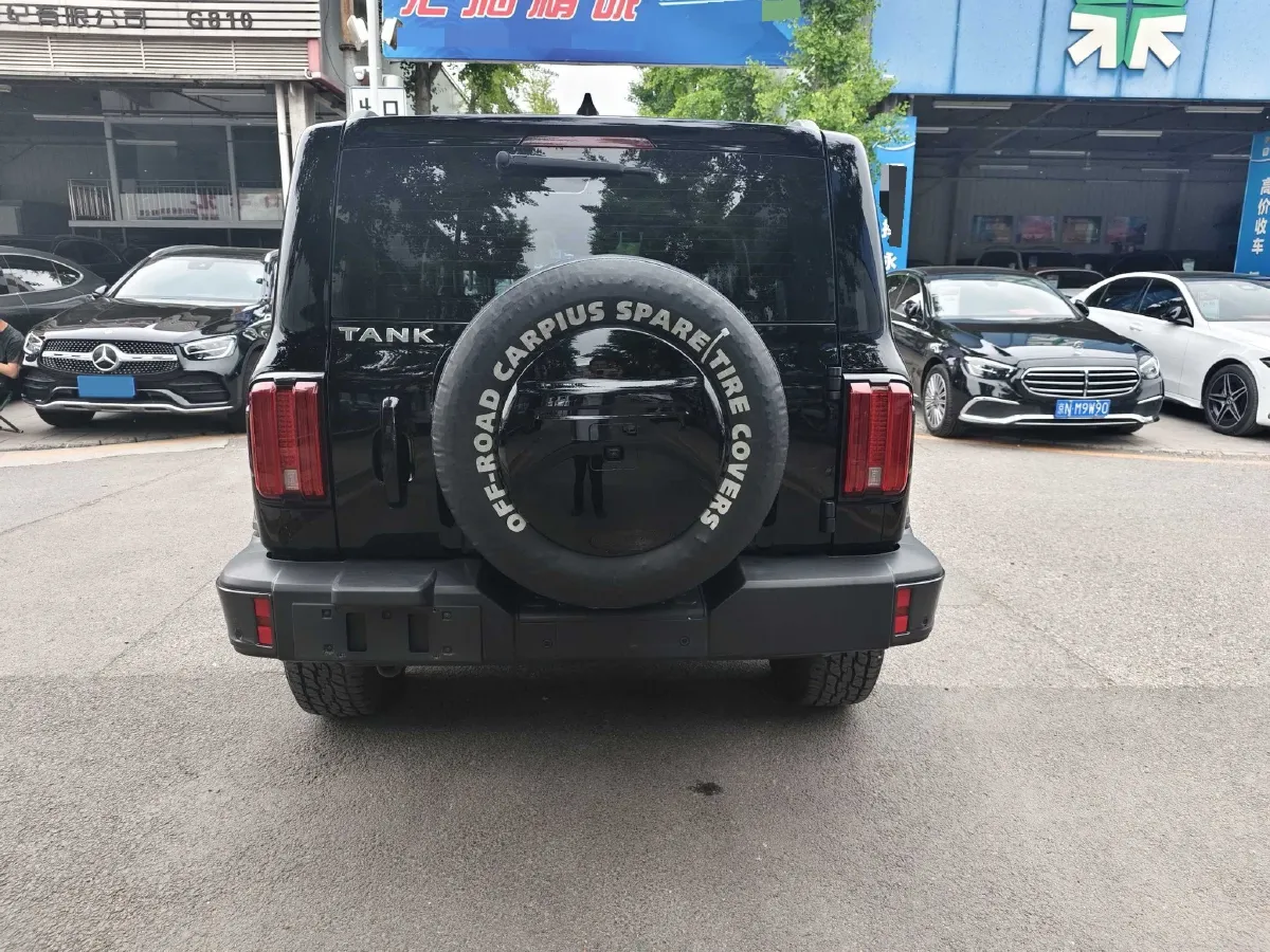 2023 Tank 300 2.0T 227HP L4 8AT,autocango,china used car exporter,china ev exporter,chinese used car exporter,chinese used ev exporter