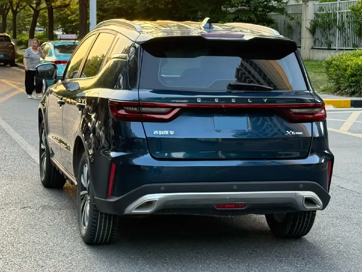 2021 Geely Vision X6 1.4T 141HP L4 6AT,autocango,china used car exporter,china ev exporter,chinese used car exporter,chinese used ev exporter