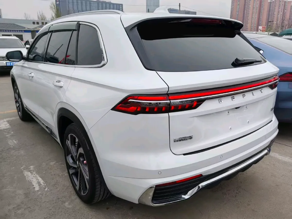 2024 Geely Monjaro 2.0T 238HP L4 8AT,autocango,china used car exporter,china ev exporter,chinese used car exporter,chinese used ev exporter