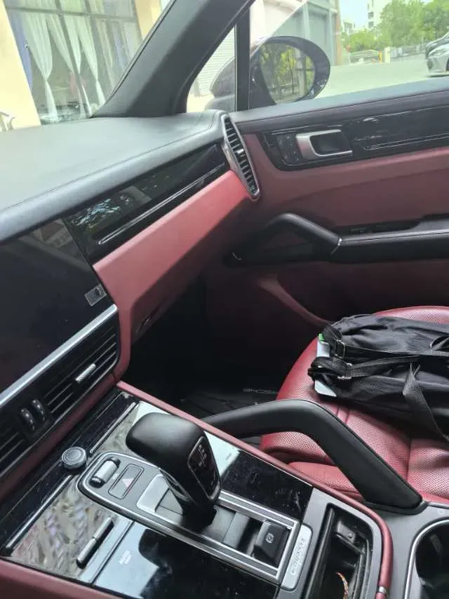 2022 Porsche Cayenne 3.0T 340HP V6 8AT,autocango,china used car exporter,china ev exporter,chinese used car exporter,chinese used ev exporter