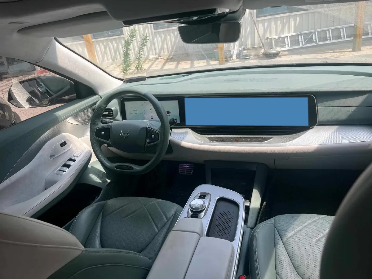 2023 ARCFOX αS BEV 93.6KWH,autocango,china used car exporter,china ev exporter,chinese used car exporter,chinese used ev exporter