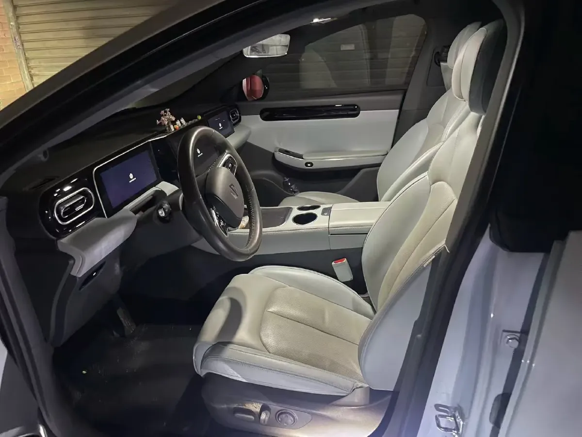 2023 Leapmotor C01 1.5L 95HP L4 REEV 30.1KWH,autocango,china used car exporter,china ev exporter,chinese used car exporter,chinese used ev exporter
