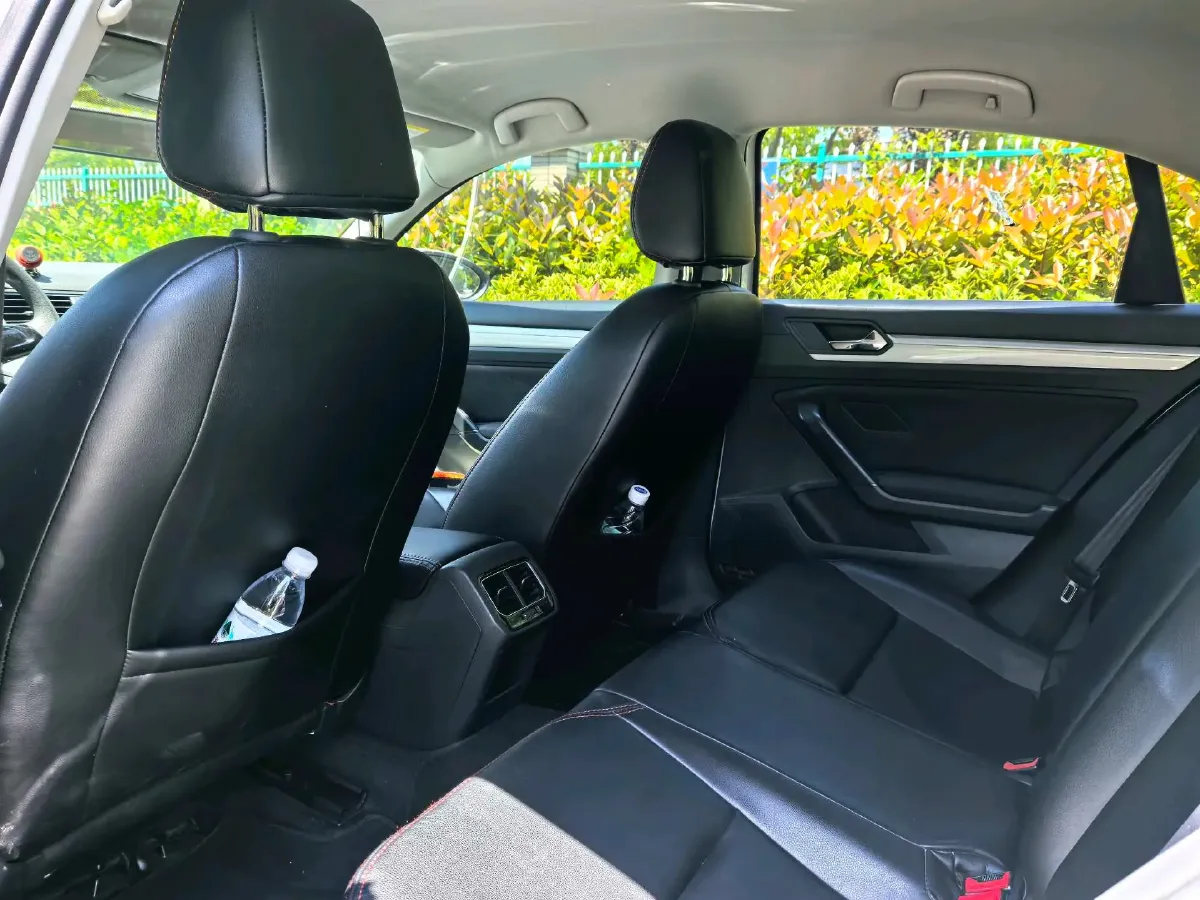 2018 Volkswagen Lamando 1.4T 131HP L4 7DCT,autocango,china used car exporter,china ev exporter,chinese used car exporter,chinese used ev exporter