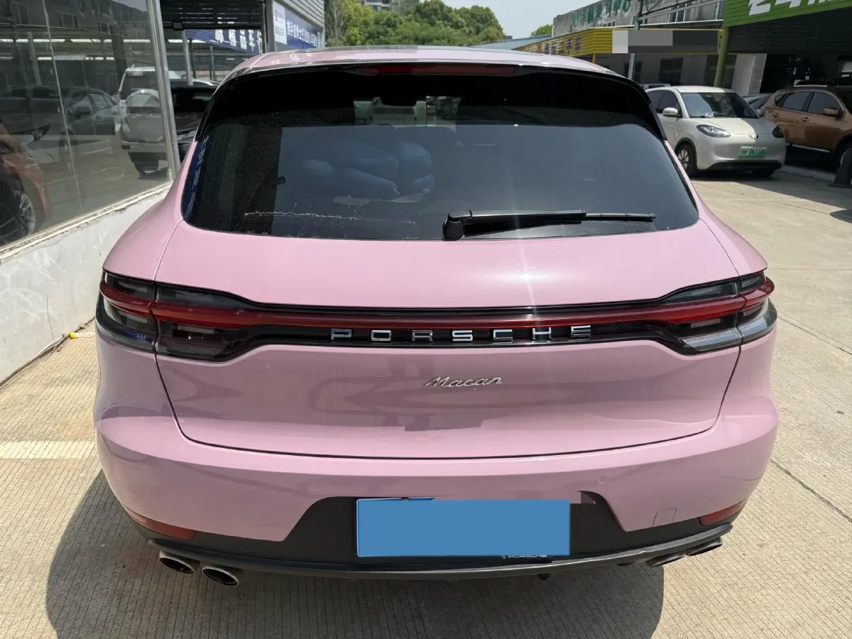 2018 Porsche Macan 2.0T 252HP L4 7DCT,autocango,china used car exporter,china ev exporter,chinese used car exporter,chinese used ev exporter