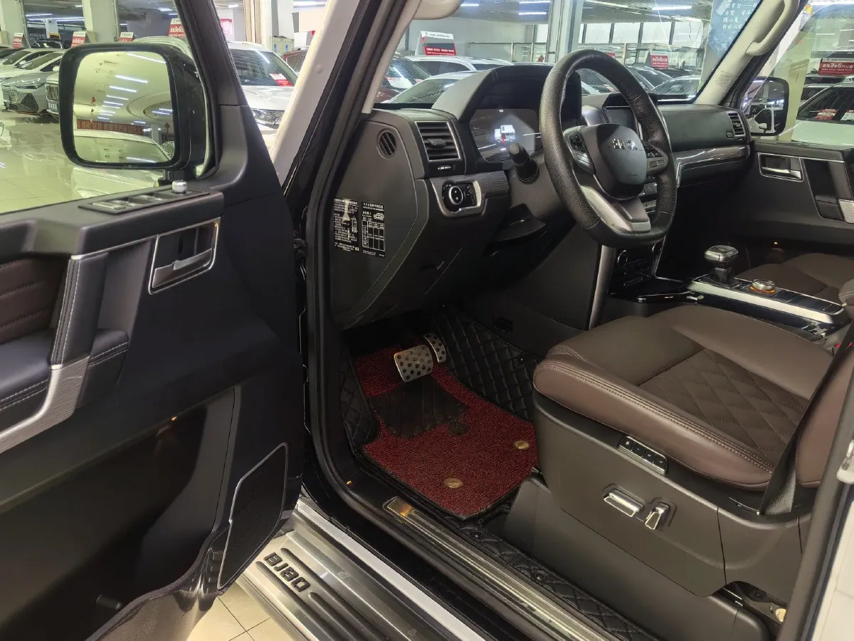 2020 Beijing BJ80 3.0T 280HP V6 8AT,autocango,china used car exporter,china ev exporter,chinese used car exporter,chinese used ev exporter