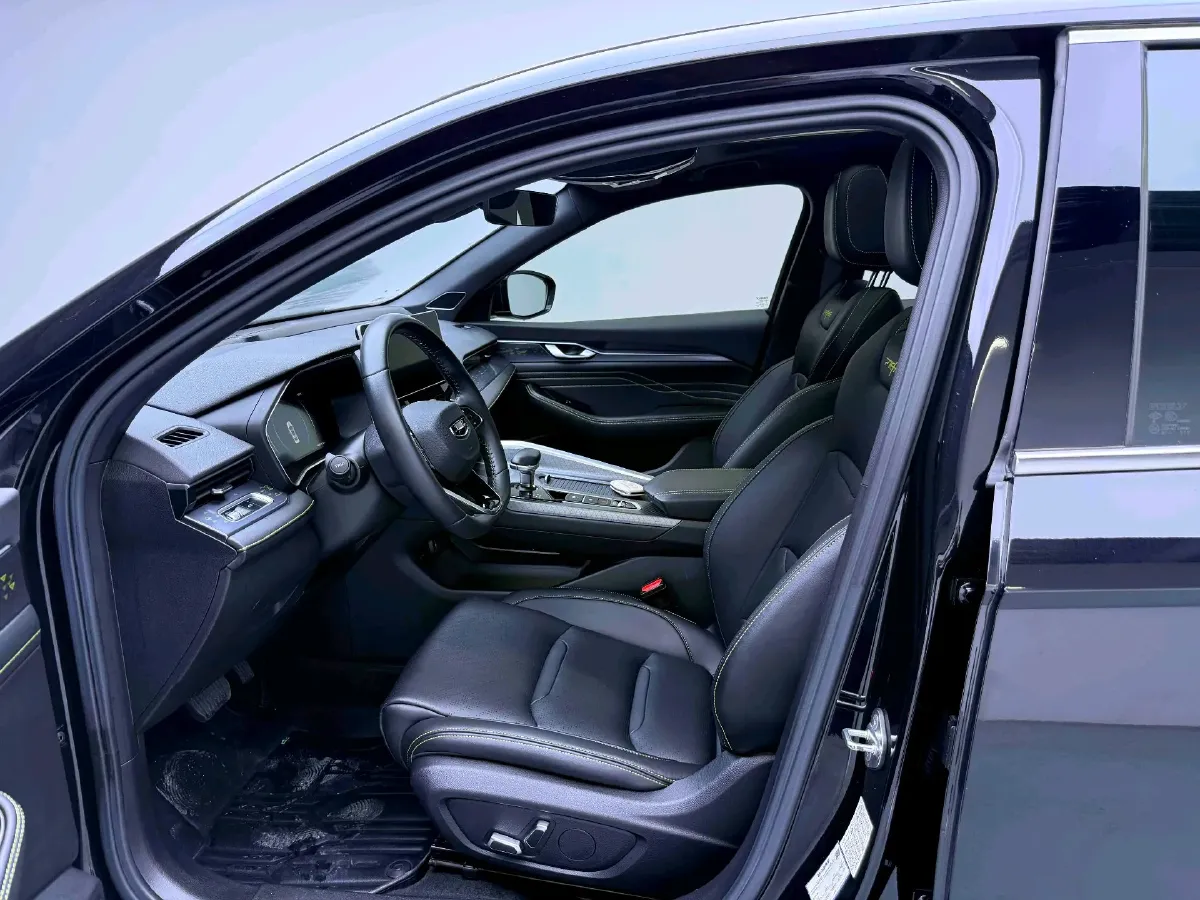 2023 Geely Preface 1.5T 181HP L4 7DCT,autocango,china used car exporter,china ev exporter,chinese used car exporter,chinese used ev exporter