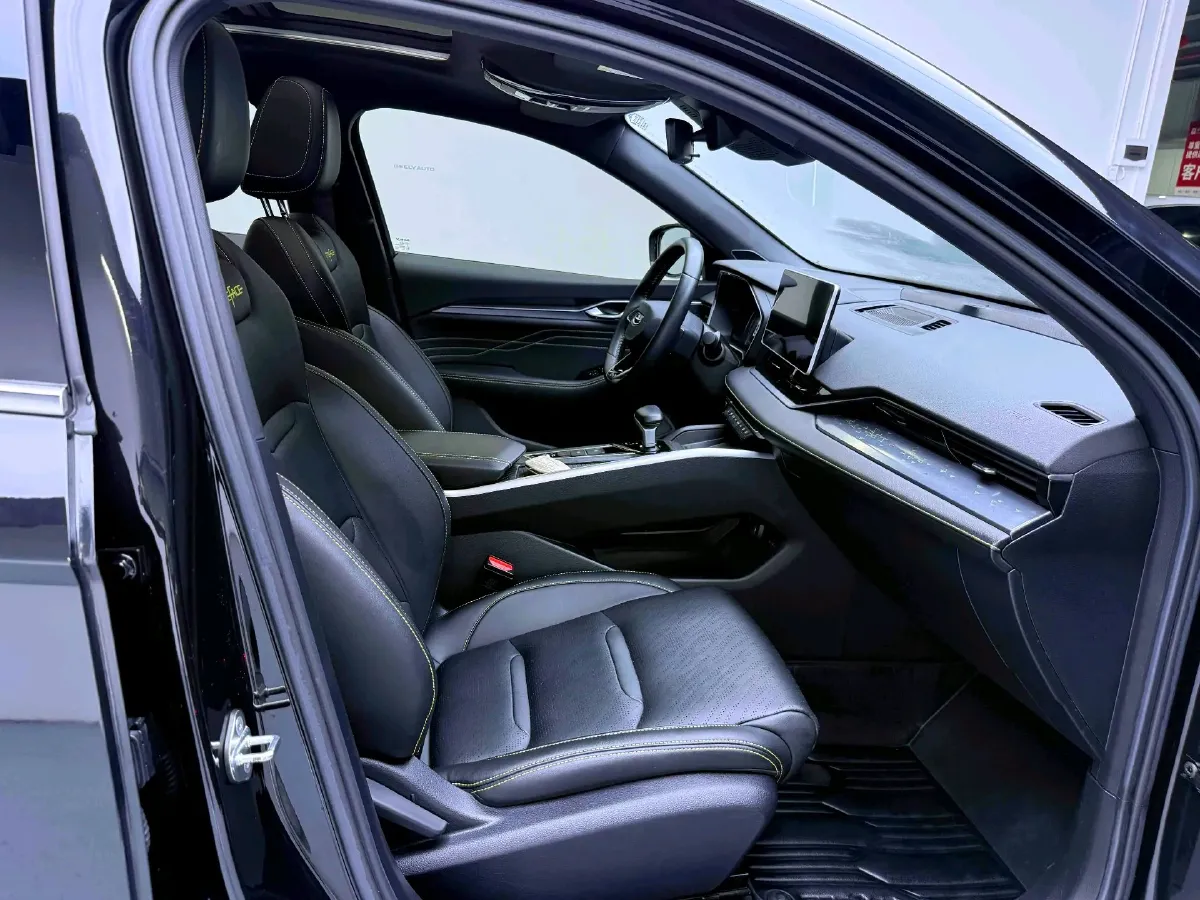 2023 Geely Preface 1.5T 181HP L4 7DCT,autocango,china used car exporter,china ev exporter,chinese used car exporter,chinese used ev exporter