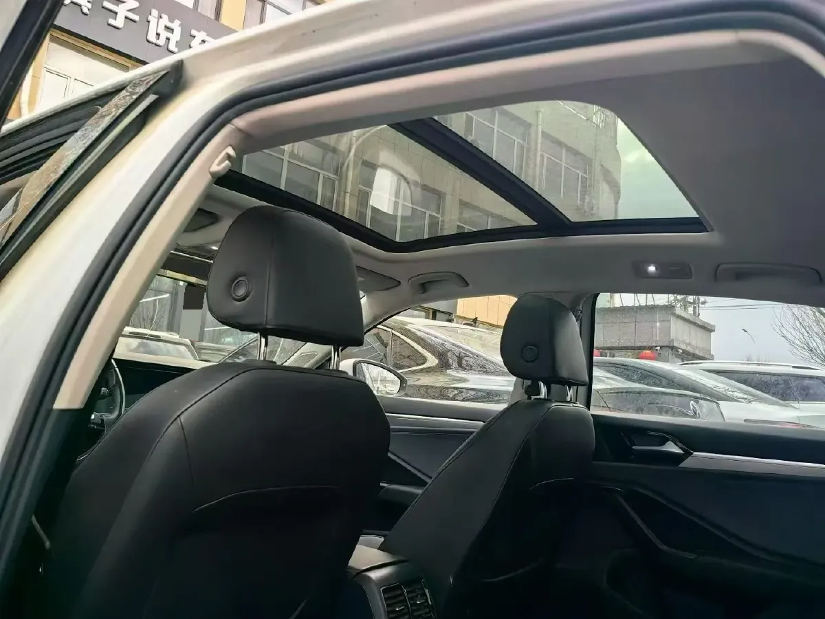 2021 Volkswagen Sagitar 1.4T 150HP L4 7DCT,autocango,china used car exporter,china ev exporter,chinese used car exporter,chinese used ev exporter