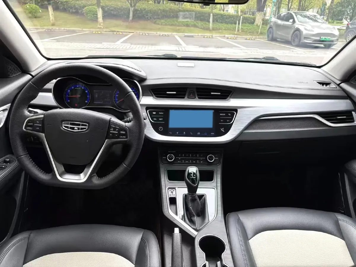 2020 Geely Vision 1.5L 109HP L4 5MT,autocango,china used car exporter,china ev exporter,chinese used car exporter,chinese used ev exporter
