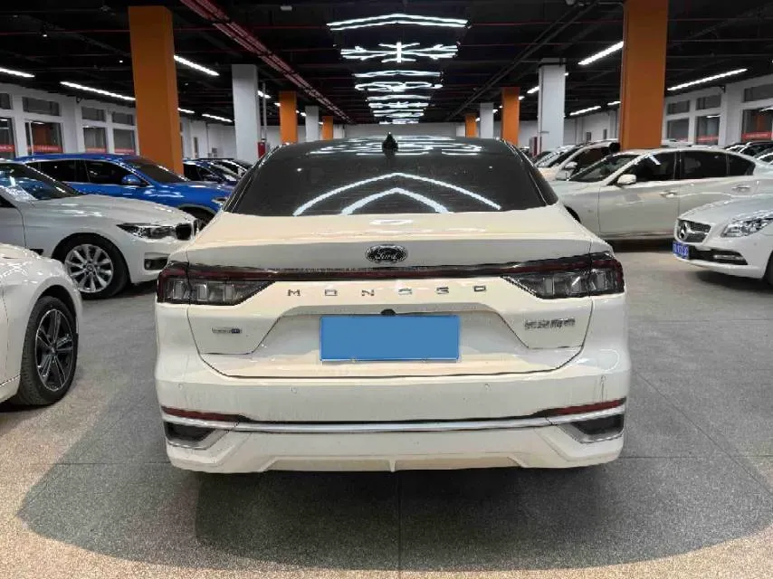 2022 Ford Mondeo 2.0T 238HP L4 8AT,autocango,china used car exporter,china ev exporter,chinese used car exporter,chinese used ev exporter