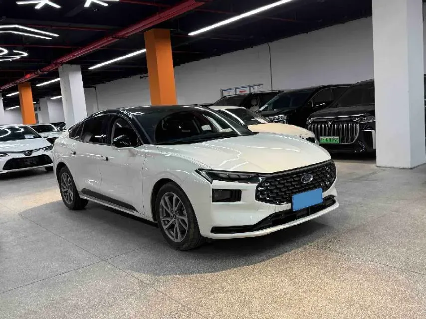 2022 Ford Mondeo 2.0T 238HP L4 8AT,autocango,china used car exporter,china ev exporter,chinese used car exporter,chinese used ev exporter