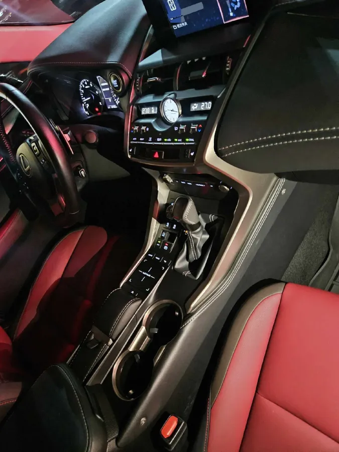 2018 Lexus NX 2.0T 238HP L4 6AT,autocango,china used car exporter,china ev exporter,chinese used car exporter,chinese used ev exporter