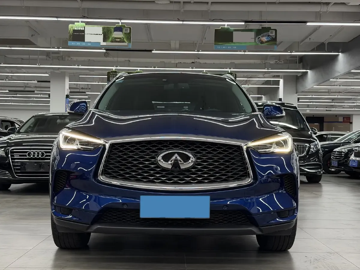2020 Infiniti QX50 2.0T 245HP L4 CVT,autocango,china used car exporter,china ev exporter,chinese used car exporter,chinese used ev exporter
