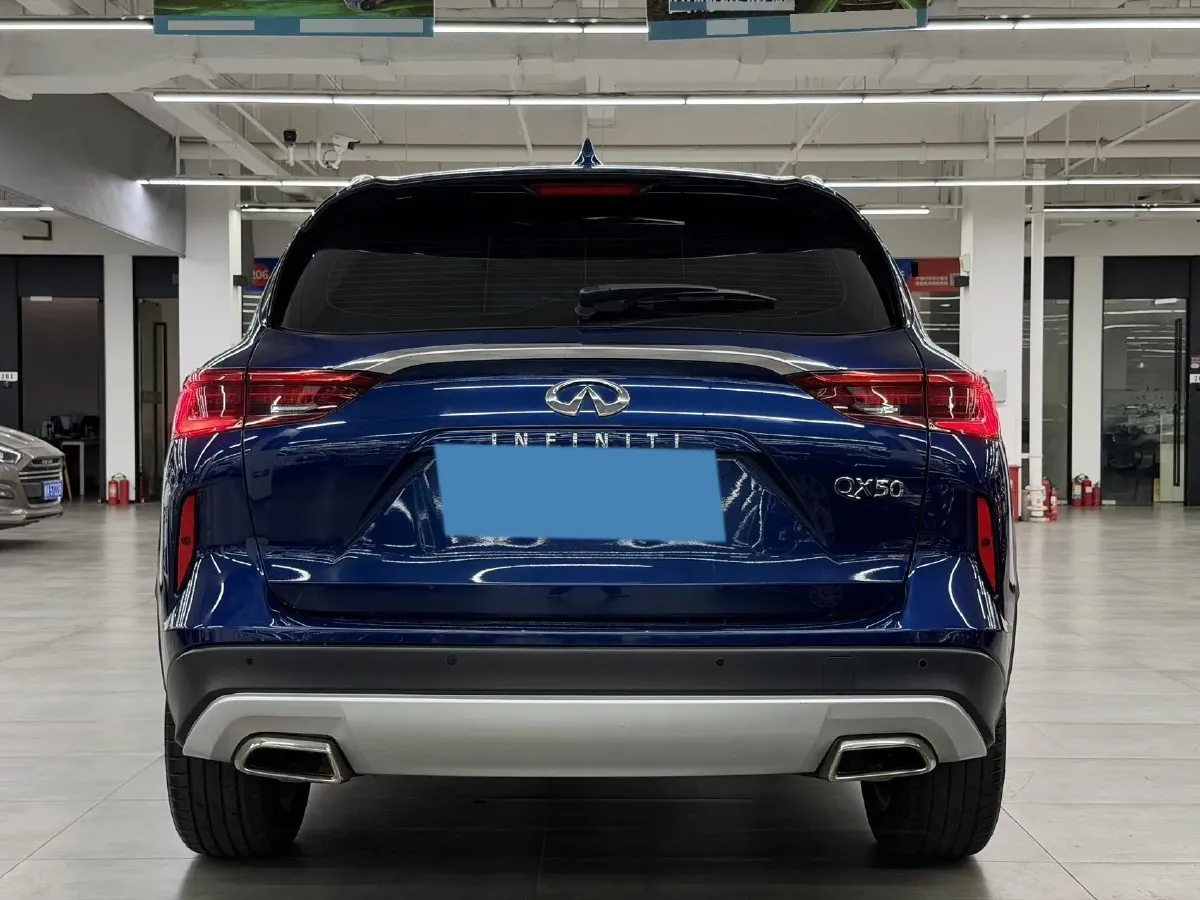 2020 Infiniti QX50 2.0T 245HP L4 CVT,autocango,china used car exporter,china ev exporter,chinese used car exporter,chinese used ev exporter