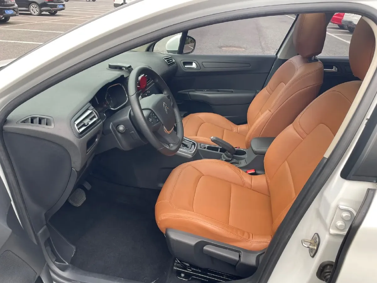 2018 Citroen C4 C-Quatre 1.6L 117HP L4 6AT,autocango,china used car exporter,china ev exporter,chinese used car exporter,chinese used ev exporter