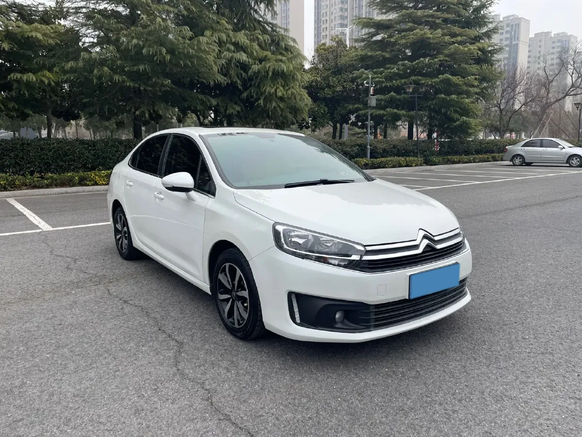 2018 Citroen C4 C-Quatre 1.6L 117HP L4 6AT,autocango,china used car exporter,china ev exporter,chinese used car exporter,chinese used ev exporter