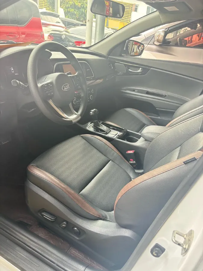 2017 Kia Cachet 1.8L 143HP L4 6AT,autocango,china used car exporter,china ev exporter,chinese used car exporter,chinese used ev exporter