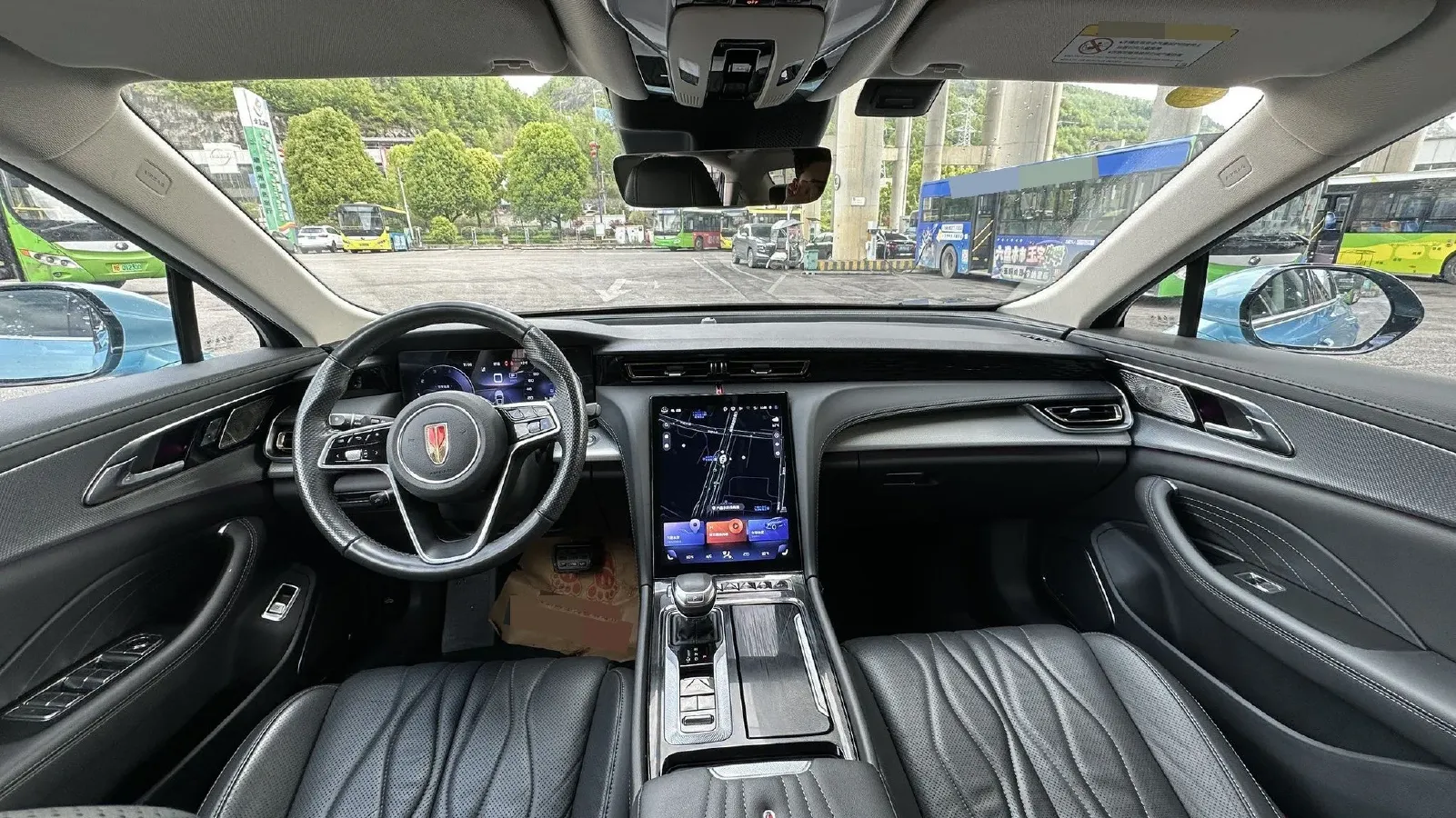 2023 HongQi H5 2.0T 224HP L4 8AT,autocango,china used car exporter,china ev exporter,chinese used car exporter,chinese used ev exporter