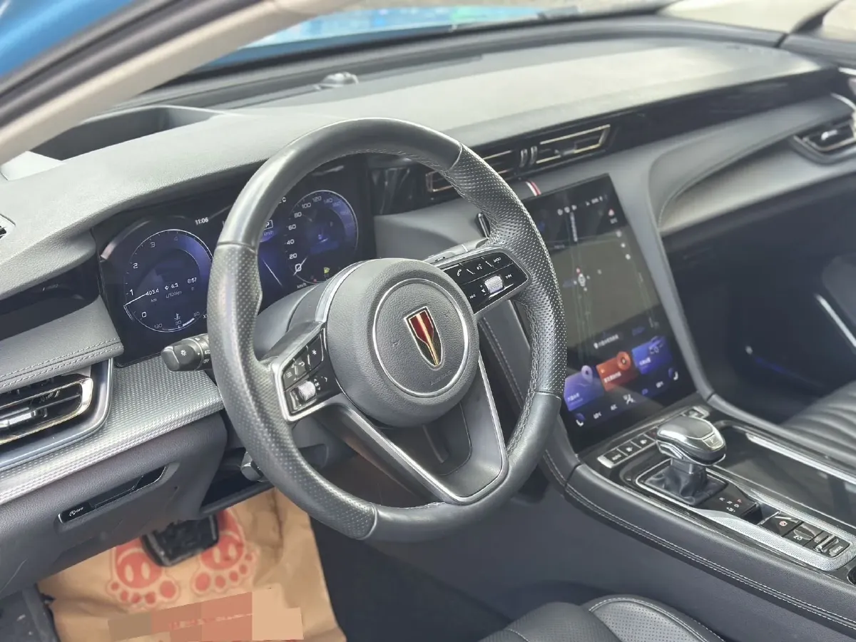 2023 HongQi H5 2.0T 224HP L4 8AT,autocango,china used car exporter,china ev exporter,chinese used car exporter,chinese used ev exporter