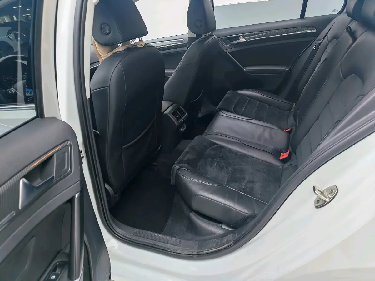 2019 Volkswagen Golf 1.4T 150HP L4 7DCT,autocango,china used car exporter,china ev exporter,chinese used car exporter,chinese used ev exporter