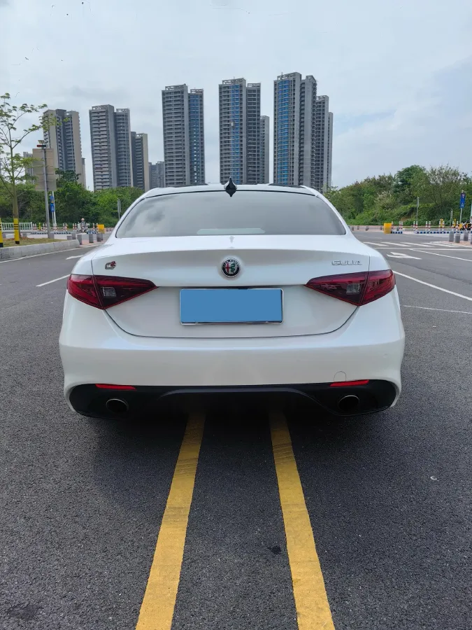 2017 Infiniti Q50 3.5L 320HP V6 7AT Hybrid,autocango,china used car exporter,china ev exporter,chinese used car exporter,chinese used ev exporter