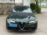 2021 Alfa Romeo Giulia 2.0T 280HP L4 8AT