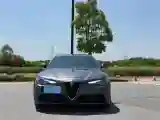 2022 Alfa Romeo Giulia 2.0T 280HP L4 8AT