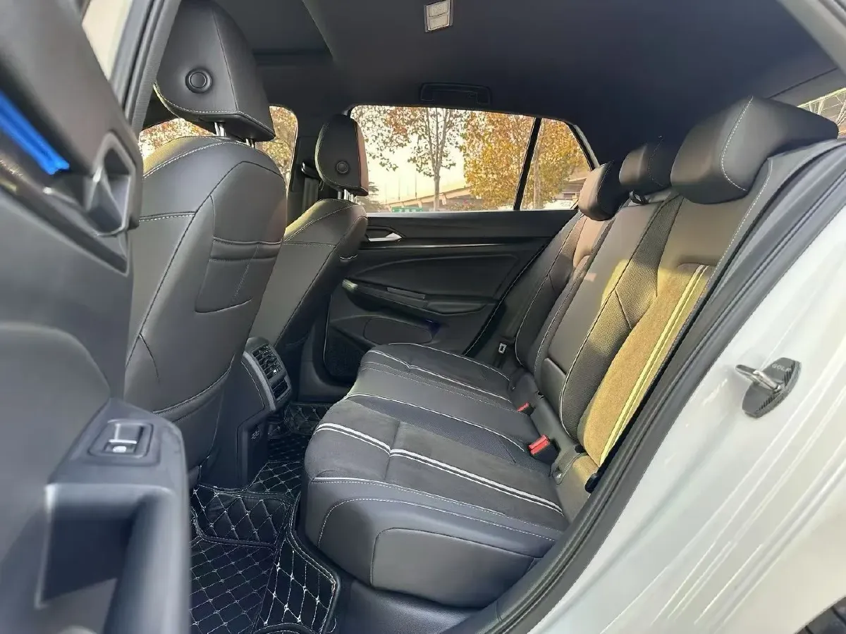 2021 Volkswagen Golf 1.4T 150HP L4 7DCT,autocango,china used car exporter,china ev exporter,chinese used car exporter,chinese used ev exporter
