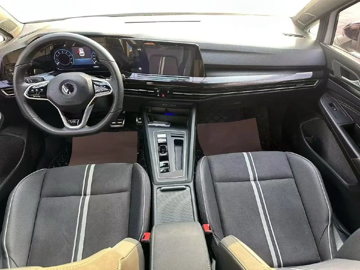 2021 Volkswagen Golf 1.4T 150HP L4 7DCT,autocango,china used car exporter,china ev exporter,chinese used car exporter,chinese used ev exporter