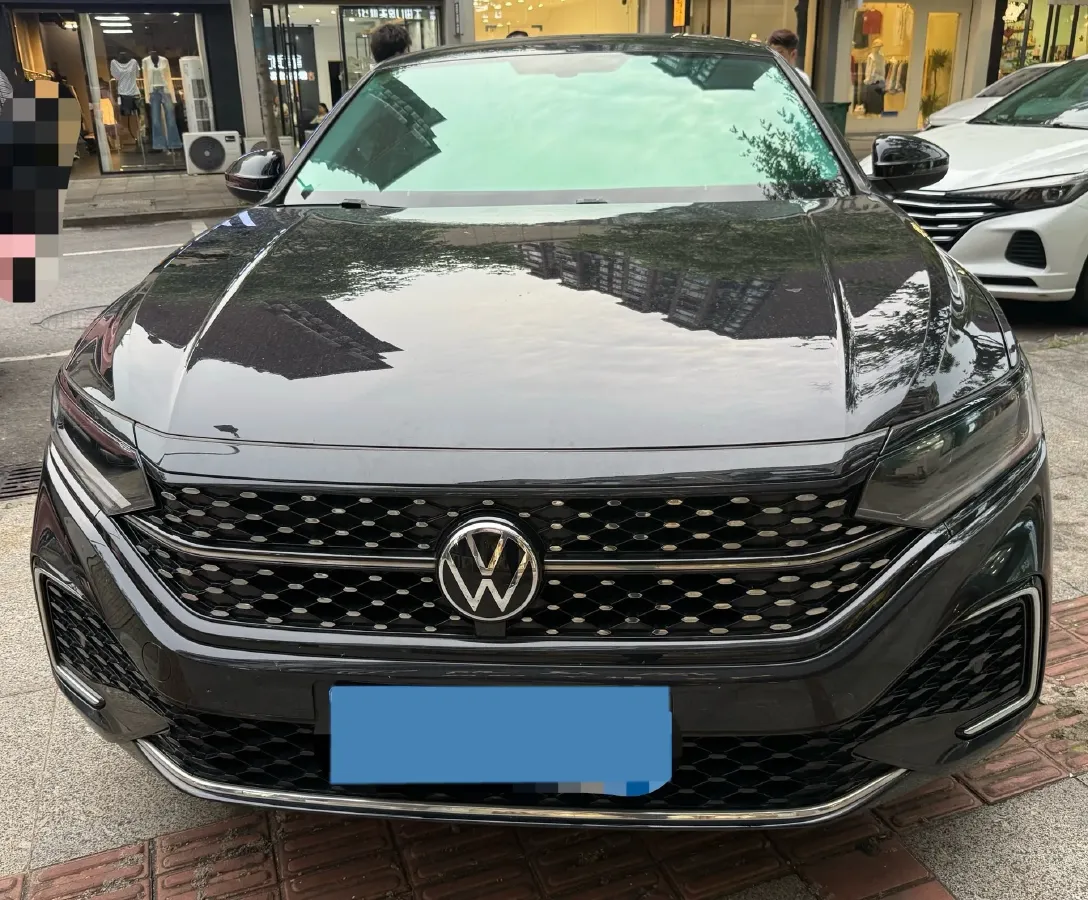 2022 Skoda Kodiak GT 2.0T 186HP L4 7DCT,autocango,china used car exporter,china ev exporter,chinese used car exporter,chinese used ev exporter