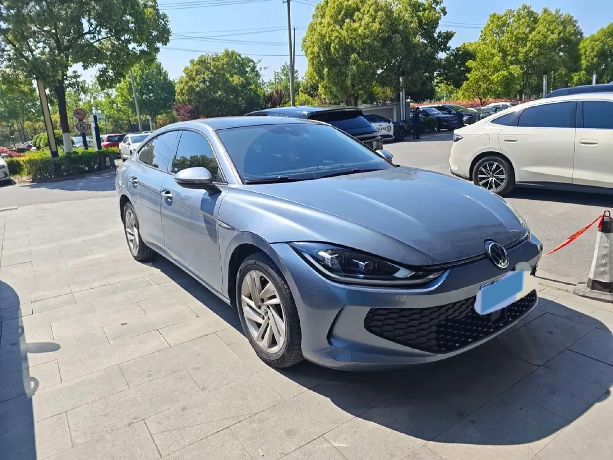 2022 Volkswagen Lavida 1.4T 150HP L4 7DCT,autocango,china used car exporter,china ev exporter,chinese used car exporter,chinese used ev exporter