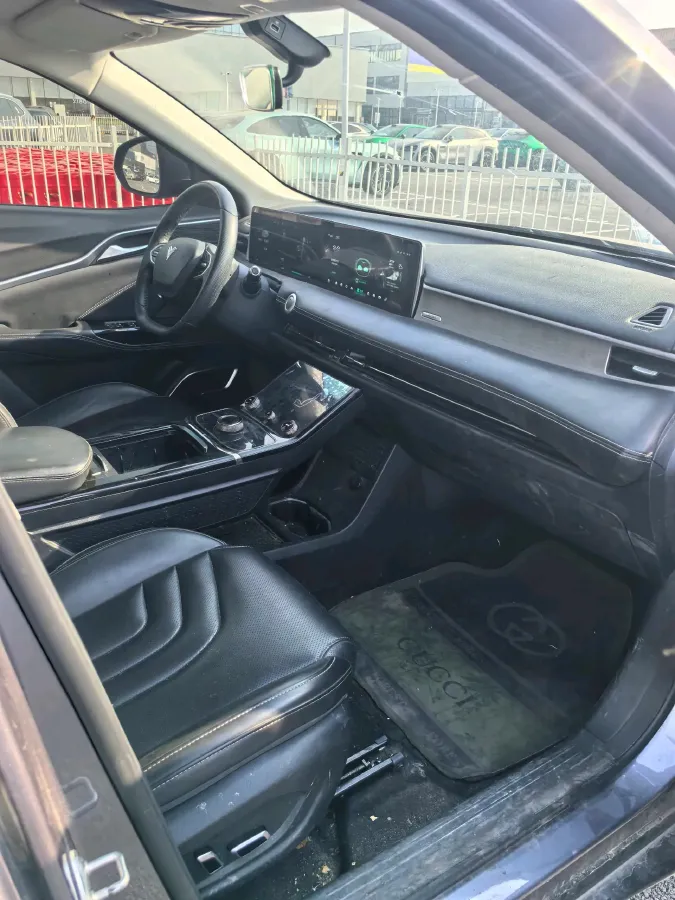 2022 Venucia Grand V 1.5T 190HP L4 7DCT,autocango,china used car exporter,china ev exporter,chinese used car exporter,chinese used ev exporter