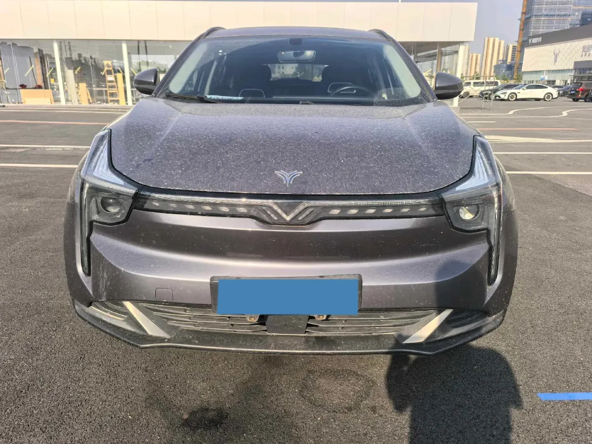 2022 Venucia Grand V 1.5T 190HP L4 7DCT,autocango,china used car exporter,china ev exporter,chinese used car exporter,chinese used ev exporter