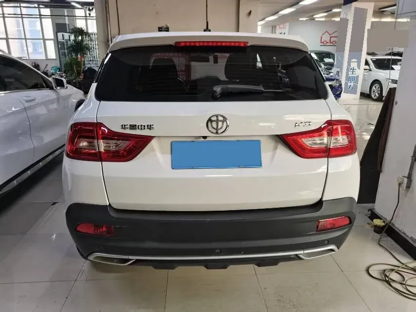 2017 Brilliance Auto V3 1.5L 112HP L4 5AT,autocango,china used car exporter,china ev exporter,chinese used car exporter,chinese used ev exporter