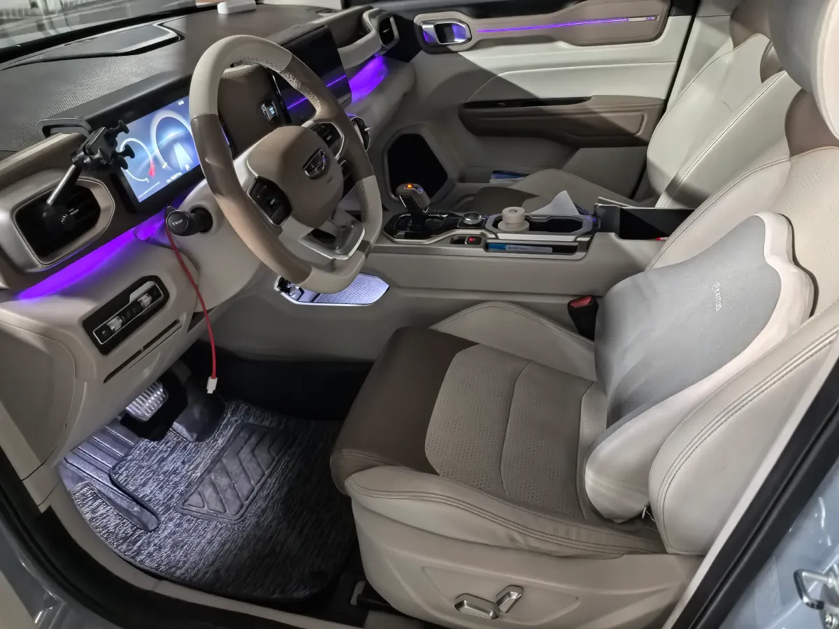 2020 Geely ICON 1.5T 177HP L3 7DCT,autocango,china used car exporter,china ev exporter,chinese used car exporter,chinese used ev exporter