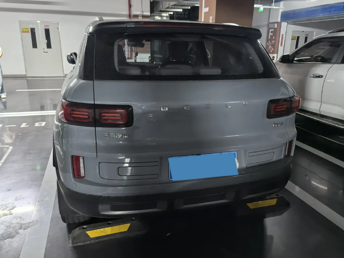 2020 Geely ICON 1.5T 177HP L3 7DCT,autocango,china used car exporter,china ev exporter,chinese used car exporter,chinese used ev exporter