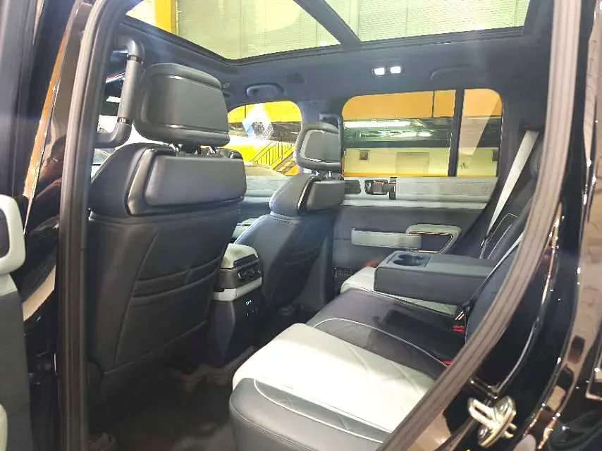 2023 FangChengBao Bao 5 1.5T 194HP L4 E-CVT PHEV 31.8KWH,autocango,china used car exporter,china ev exporter,chinese used car exporter,chinese used ev exporter