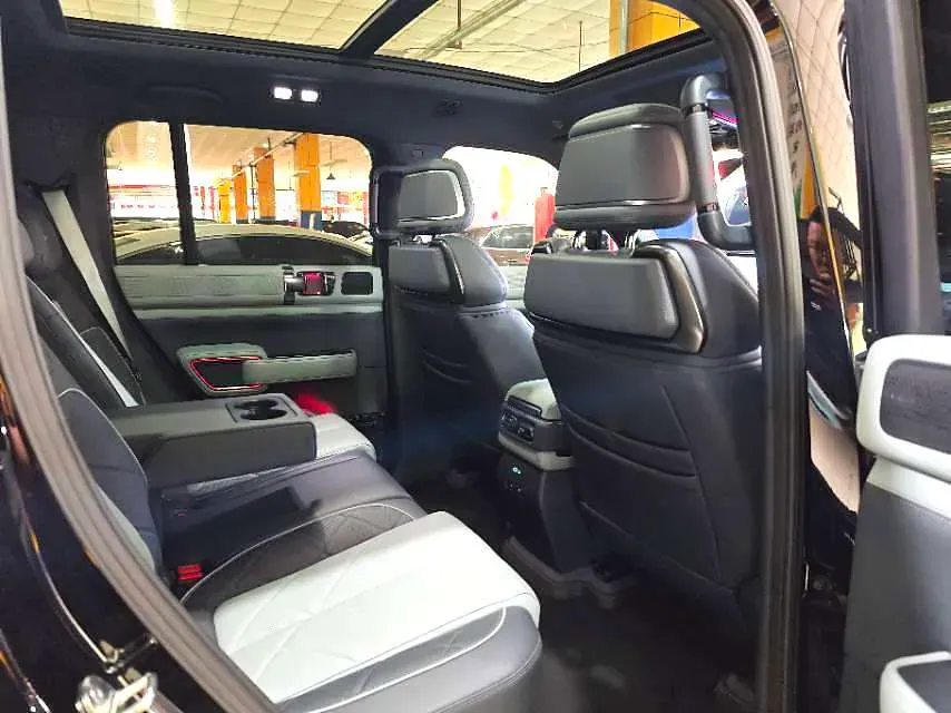 2023 FangChengBao Bao 5 1.5T 194HP L4 E-CVT PHEV 31.8KWH,autocango,china used car exporter,china ev exporter,chinese used car exporter,chinese used ev exporter