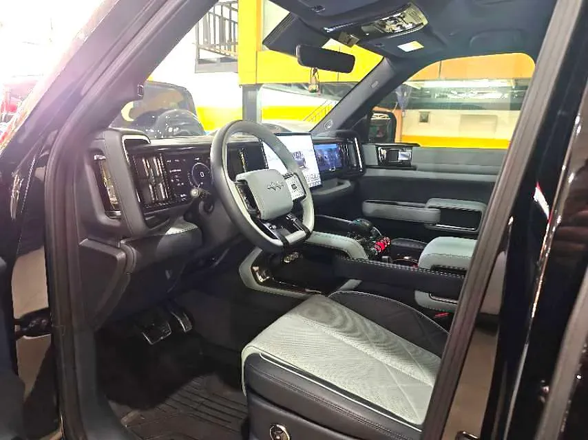 2023 FangChengBao Bao 5 1.5T 194HP L4 E-CVT PHEV 31.8KWH,autocango,china used car exporter,china ev exporter,chinese used car exporter,chinese used ev exporter