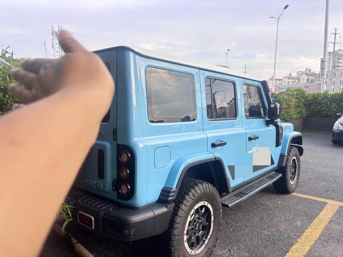 2025 212 212 T01 2.0T 252HP L4 8AT,autocango,china used car exporter,china ev exporter,chinese used car exporter,chinese used ev exporter